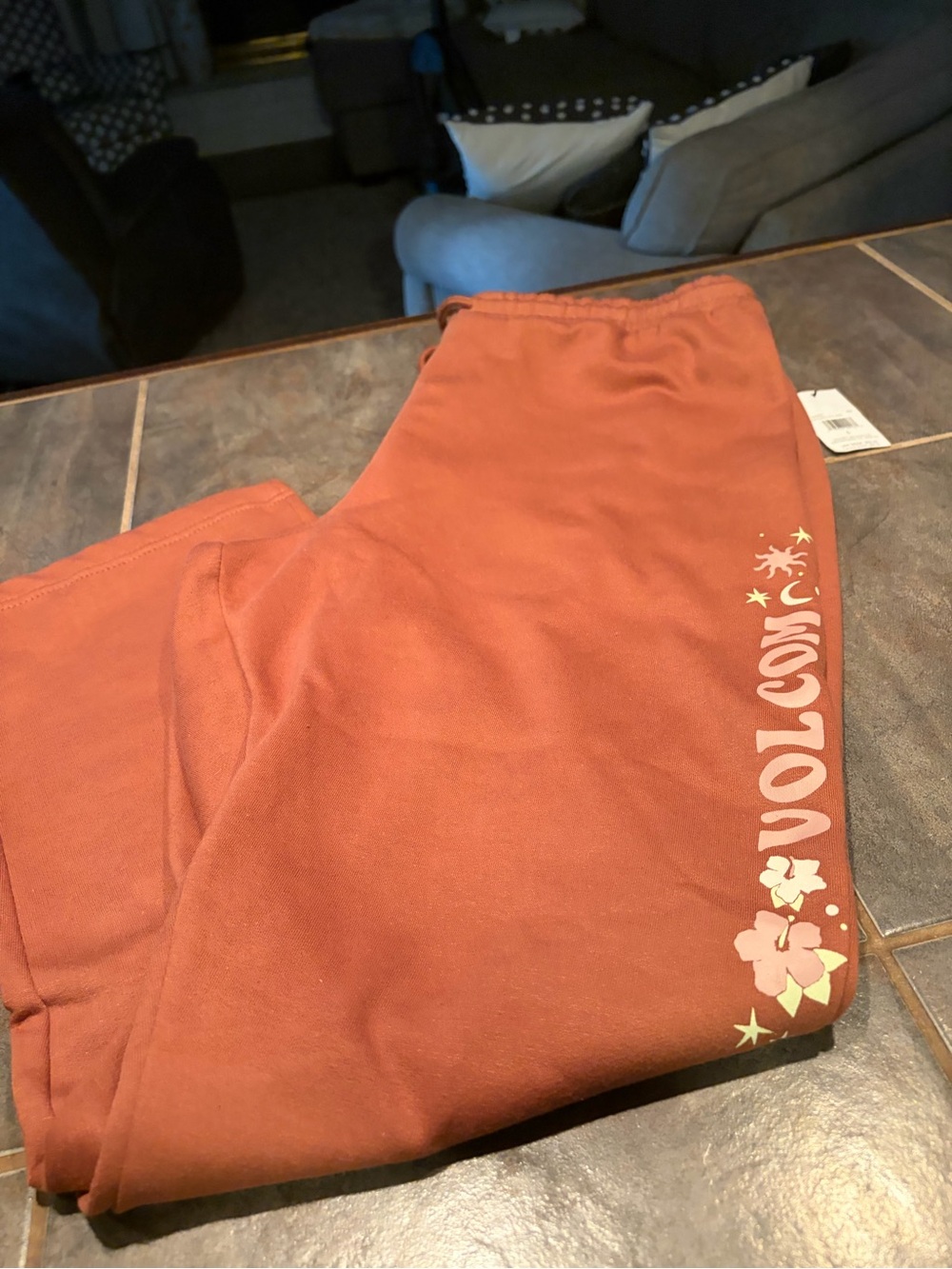 NWT Volcom Rust Orange wide leg with Floral Logo sweatpants - L